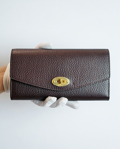 Mulberry Darley Wallet, front view